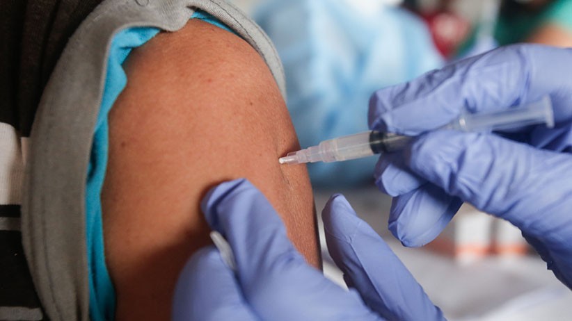 Antusiasme Sopir Bus Ikuti Vaksinasi Covid-19 - Bagian 3