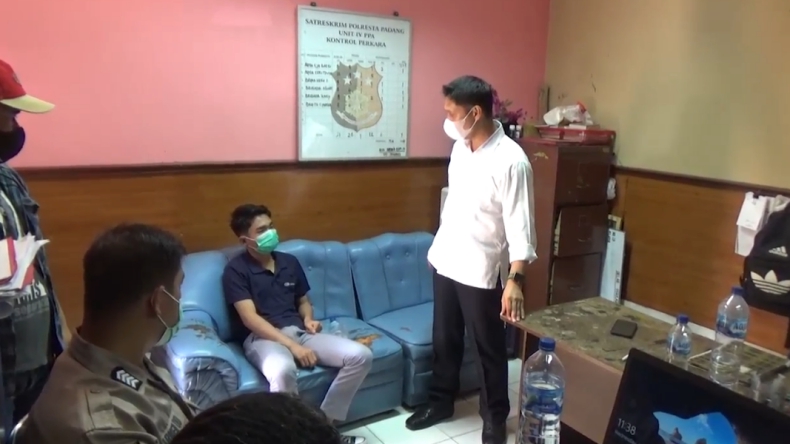 Prostitusi Online Gay di Padang Terbongkar Usai Pasangan Sesama Jenis Bertengkar