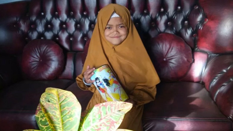 Cerita Hanifa, Bocah 8 Tahun di Solok Pecahkan Celengan untuk Beli Hewan Kurban