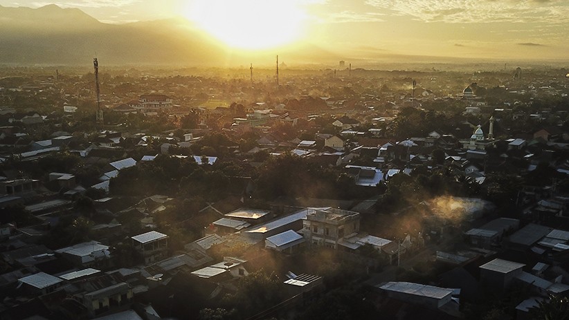 Zona Hijau Kota Mataram Berkurang - Bagian 2