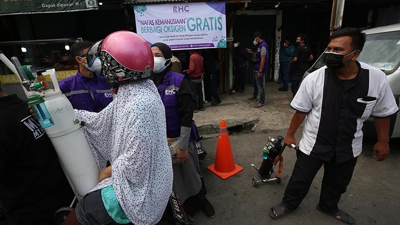 Isi Ulang Oksigen Gratis bagi Warga Jakarta yang Positif Covid-19 - Bagian 1
