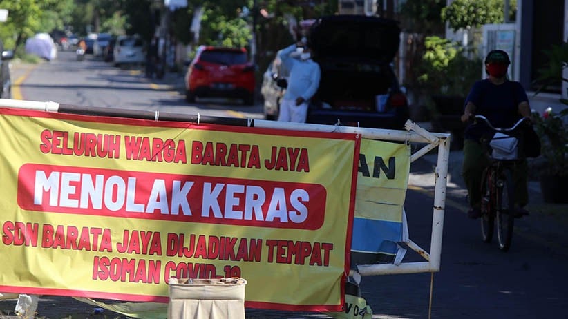 Warga Surabaya Ramai-Ramai Tolak Gedung Sekolah Dijadikan Tempat Isolasi Mandiri - Bagian 4