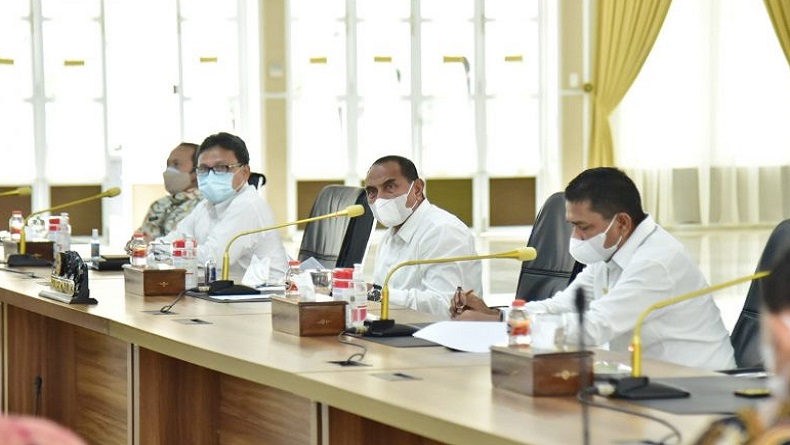 Salurkan Bantuan Beras ke 952.531 Keluarga, Edy Rahmayadi: Harus Tepat Sasaran