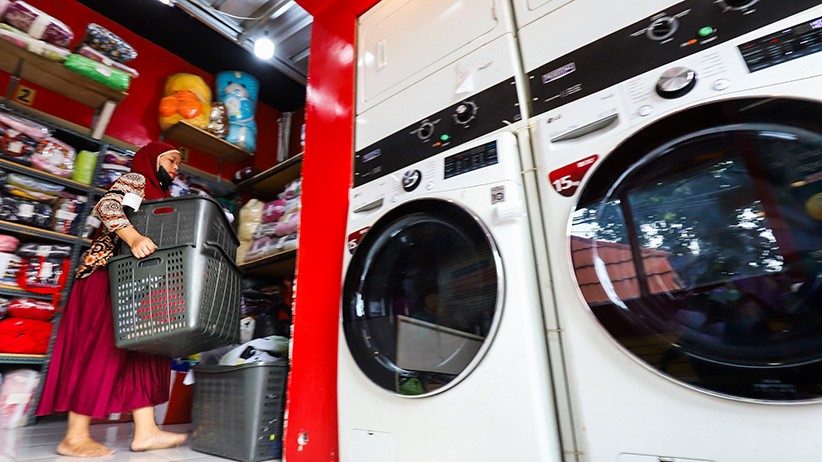 Bisnis Laundry Berkembang di Tengah Pandemi - Bagian 3