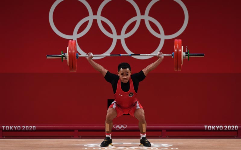  Catat Total Angkatan 302 Kg, Lifter Eko Yuli Irawan Persembahkan Medali Perak  - Bagian 3