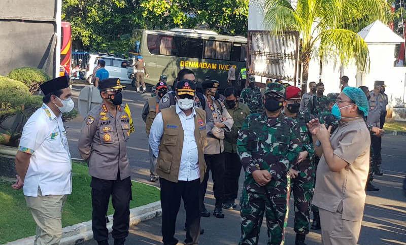 Panglima: TNI-Polri Bantu Pelacakan Kontak Erat Pasien Covid-19  hingga Perkampungan