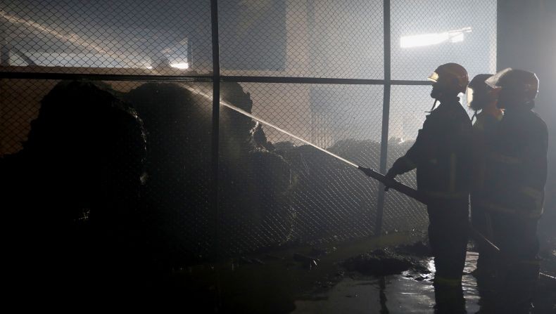 Hostel Dihuni Pekerja Asing di Rusia Terbakar, 8 Orang Tewas