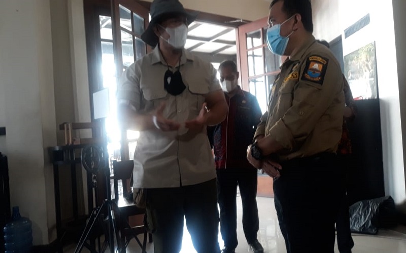 title Hotel Milik Youtuber di Jambi Digunakan untuk Isolasi Mandiri Pasien Covid-19  Hotel Milik Youtuber di Jambi Digunakan untuk Isolasi Mandiri Pasien Covid-19