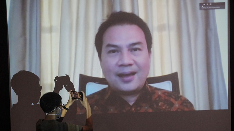 Azis Syamsuddin Jadi Saksi Kasus Suap Mantan Penyidik KPK - Bagian 1