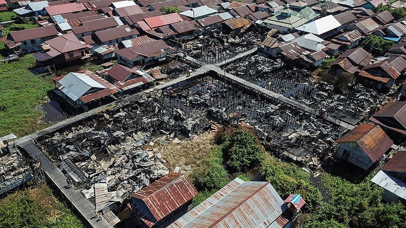 Penampakan dari Udara Puluhan Rumah Padat di Palangkaraya Ludes Terbakar - Bagian 1