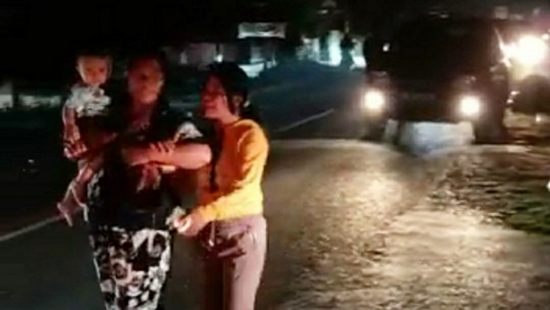 title Panik usai Gempa M6,5 di Tojo Una-Una, Warga Mengungsi ke Gunung Panik usai Gempa M6,5 di Tojo Una-Una, Warga Mengungsi ke Gunung