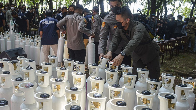 Penampakan Ratusan Tabung Oksigen Hasil Sitaan Polda Metro Jaya - Bagian 2