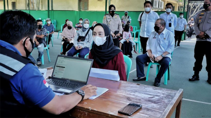 Ketua DPD LaNyalla Tinjau Vaksinasi di Polres Malang - Bagian 2