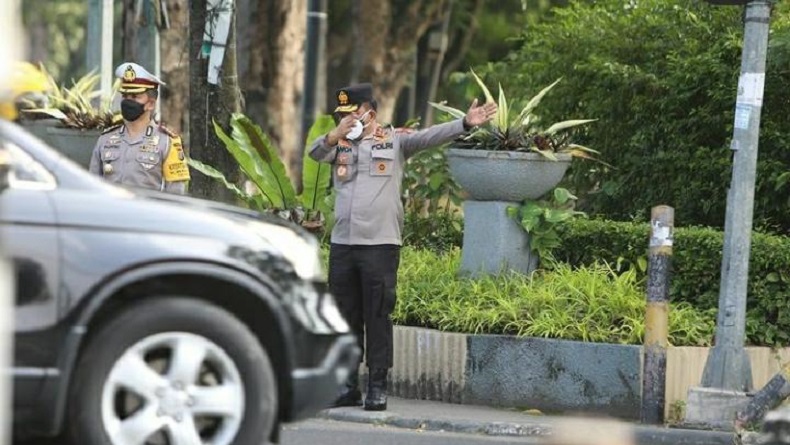 Kapolda Sumut Turun Langsung Atur Lalu Lintas di Medan Gegara Traffic Light Tak Berfungsi