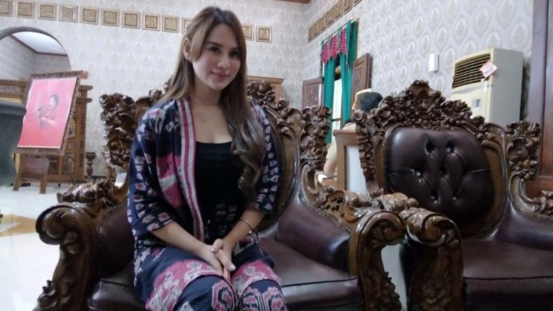 Kisah Haru Biduan Cantik Asal Jepara Jatuh Bangun di Panggung Dangdut selama Pandemi 