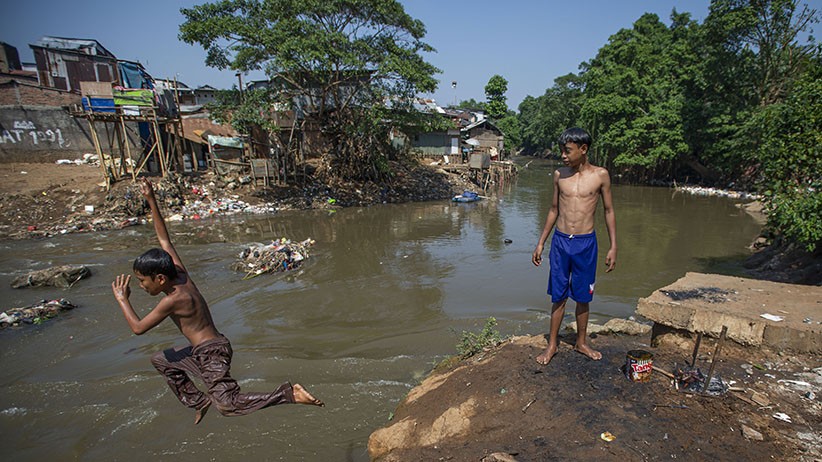 Pemprov DKI Jakarta Lanjutkan Proyek Normalisasi Sungai Ciliwung - Bagian 2
