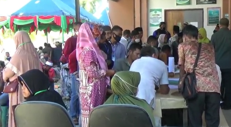 Ratusan Pasangan di Aceh Selatan Ikuti Nikah Massal