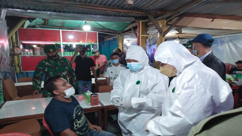 PPKM Level 4, Tim Gabungan Tes Usap Acak Lokasi Keramaian di Bangka Barat