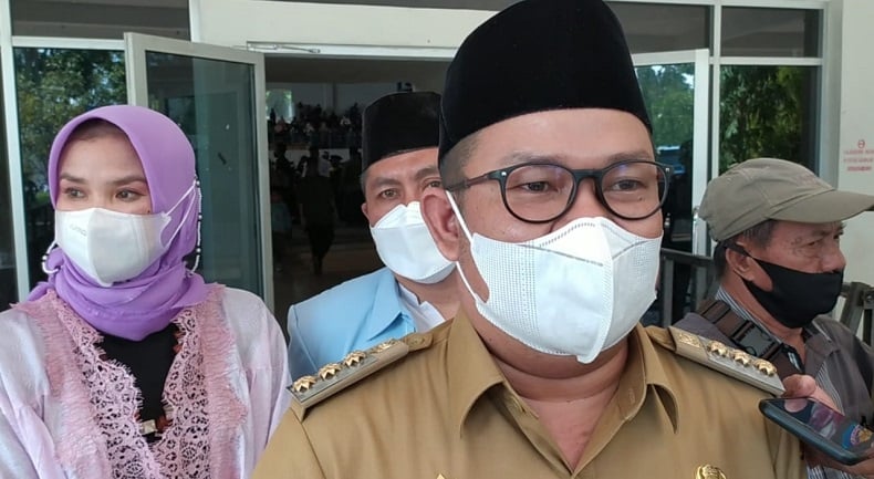 title Bangka Selatan Turun ke PPKM Level 2, Bupati Puji Kinerja Nakes dan TNI Polri Bangka Selatan Turun ke PPKM Level 2, Bupati Puji Kinerja Nakes dan TNI Polri