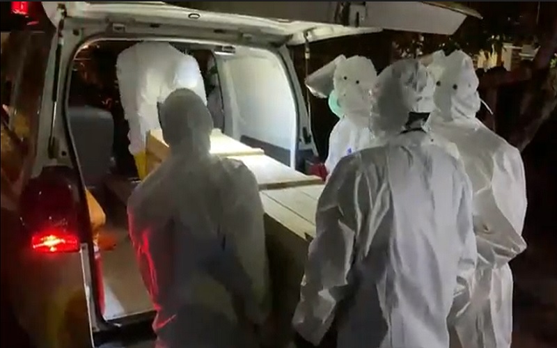 title Minta Pulang dari Rumah Sakit karena Tak Betah, Pasien Covid-19 Meninggal usai Isoman Minta Pulang dari Rumah Sakit karena Tak Betah, Pasien Covid-19 Meninggal usai Isoman