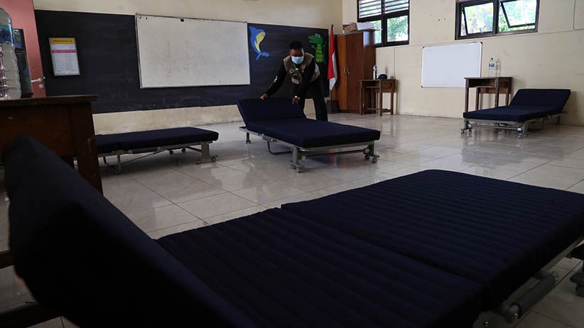 Sekolah Ini Siap Tampung Pasien Covid-19 Gejala Ringan - Bagian 2