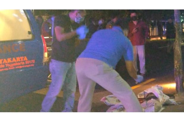  Panik Dikejar Pemotor, Remaja Ini Tewas Tabrak Pohon di Pinggir Jalan 