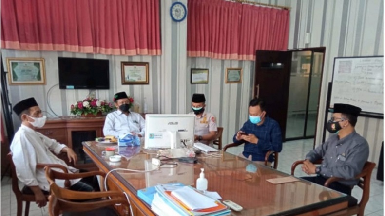 Ketua PCNU Jember Gelar Hajatan saat PPKM, Panitia Didenda Rp10 Juta dan Dikurung 15 Hari