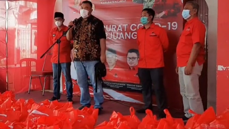 Anggota DPRD Sumbangkan Gaji, Bantu Tangani Pandemi Covid-19 di Garut