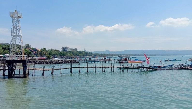 Waspada, Gelombang Tinggi Bakal Terjadi di Perairan Jawa