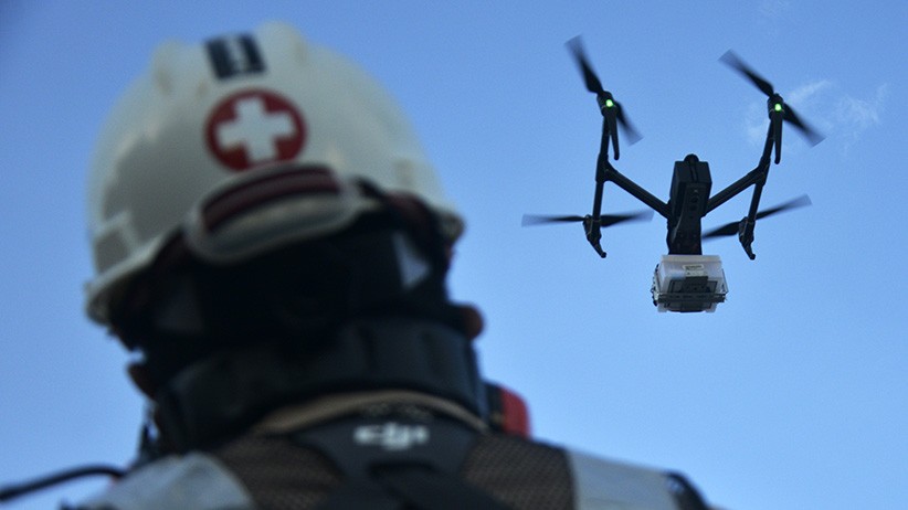 Drone Dikerahkan untuk Mengantar Obat Menuju Kapal Isolasi Apung - Bagian 1