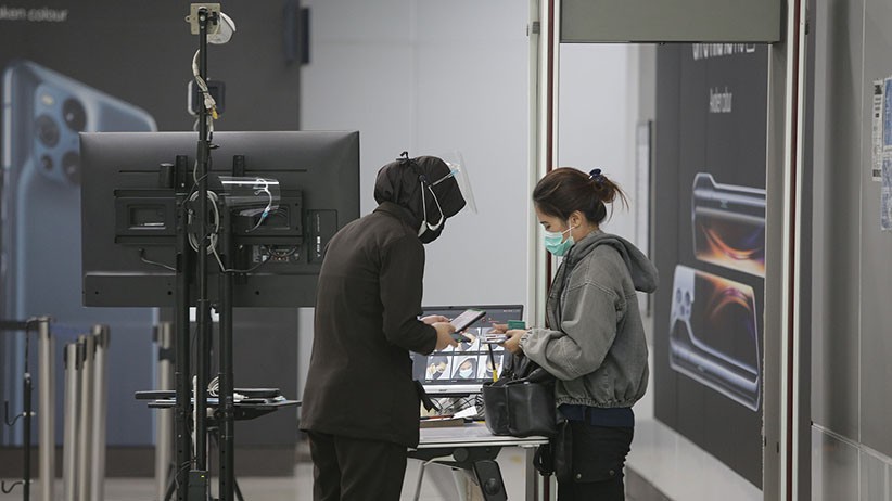 Sepinya Stasiun MRT Bundaran HI Imbas PPKM - Bagian 2