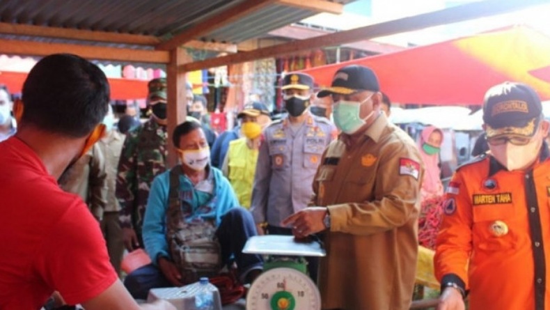 Gubernur dan Forkopimda Inspeksi Protokol Kesehatan di Pasar Moodu Kota Gorontalo