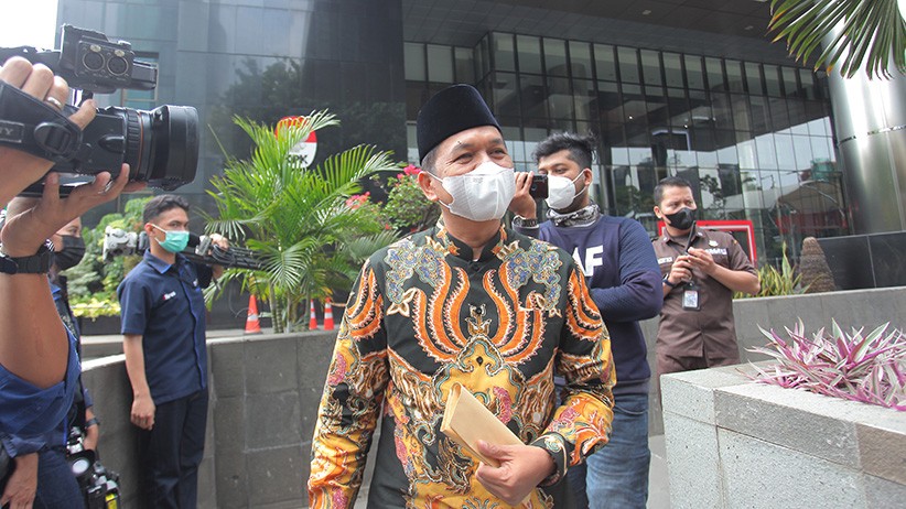 Anggota DPR Dedi Mulyadi Diperiksa KPK Terkait Kasus Dugaan Suap - Bagian 2