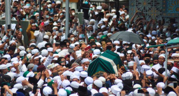title Habib Saggaf Aljufri Wafat, Warga Sulteng Diminta Pasang Bendera Setengah Tiang 3 Hari Habib Saggaf Aljufri Wafat, Warga Sulteng Diminta Pasang Bendera Setengah Tiang 3 Hari