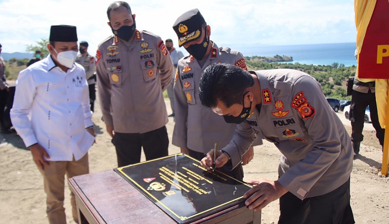 title Kapolda Aceh Resmikan Pusat Latihan Satbrimob di Bukit Suharto Kapolda Aceh Resmikan Pusat Latihan Satbrimob di Bukit Suharto