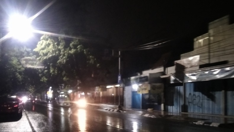 Status Turun Jadi PPKM Level 3, Lampu Penerangan Jalan Umum di Kudus Dinyalakan 
