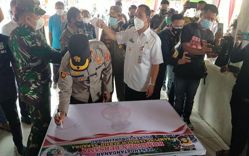 title Eks Lokalisasi Patok Besi yang Melegenda di Lubuklinggau Jadi Kampung Tangguh Narkoba Eks Lokalisasi Patok Besi yang Melegenda di Lubuklinggau Jadi Kampung Tangguh Narkoba