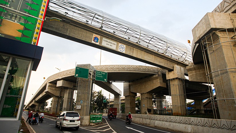 Penampakan JPO Tapal Kuda Dilengkapi Lift dan Arsitektur yang Instagramable - Bagian 3