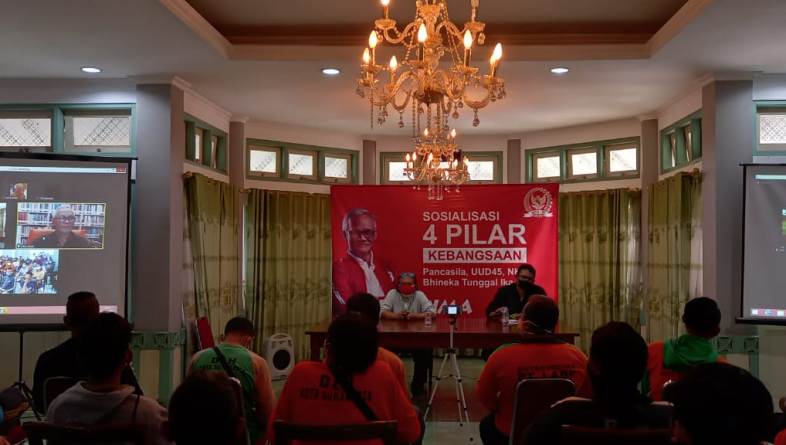 Tukang Sapu Jalan di Solo Didorong Segera Divaksin  Covid-19 