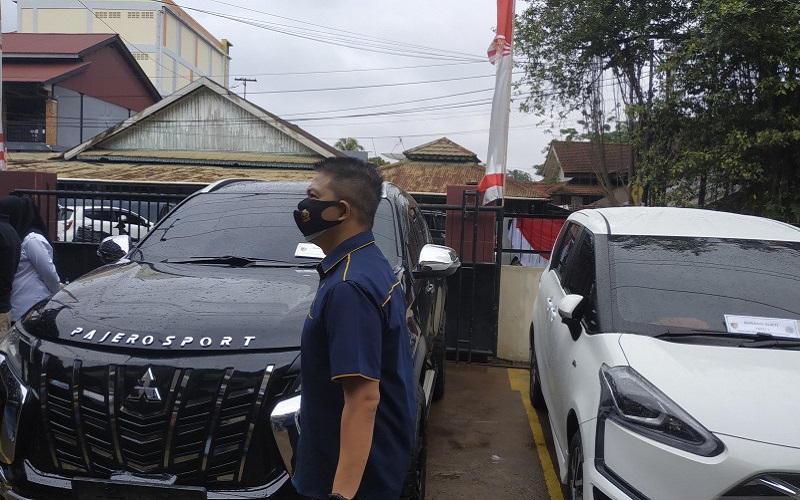 Deretan Mobil hingga Rumah Tersangka Kasus Narkoba di Kalbar Disita
