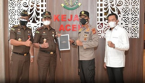 Kapolda Aceh Kunjungi Kajati, Beri Cendera Mata dan Mohon Pamit