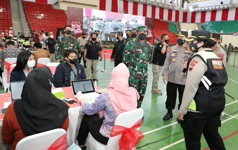 title Panglima TNI Ingatkan Nakes: Perhatikan Kesehatan, Keluarga Menunggu Kalian di Rumah Panglima TNI Ingatkan Nakes: Perhatikan Kesehatan, Keluarga Menunggu Kalian di Rumah