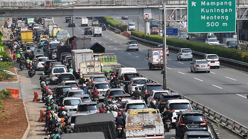 PPKM Level 4 Minggu Kedua, Mobilitas Warga Jakarta Naik 26 Persen - Bagian 1