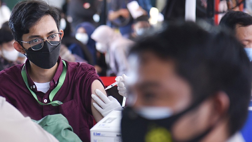 2.000 Mahasiswa dan Pelajar Medan Disuntik Vaksin Covid-19