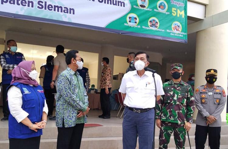 Cegah Penularan dan Fatalitas Covid-19, Menko Marves: Warga Isoman Harus di Selter Isoter