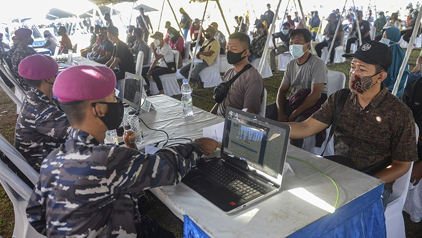 Korps Marinir TNI AL Siapkan 3.000 Dosis Vaksin Covid-19 untuk Masyarakat - Bagian 2