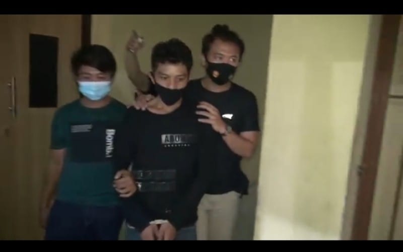 title Razia Tempat Hiburan Malam di Tebing Tinggi, Polisi Temukan Pengunjung Bawa Senpi Razia Tempat Hiburan Malam di Tebing Tinggi, Polisi Temukan Pengunjung Bawa Senpi