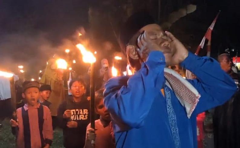 Peringati Tahun Baru Islam, Ratusan Warga 3 Dukuh di Boyolali Gelar Pawai Obor