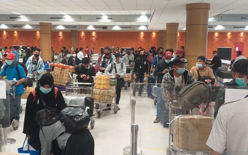 Usai Karantina di Surabaya, 103 Pekerja Migran dari Malaysia Tiba di Lombok Tengah