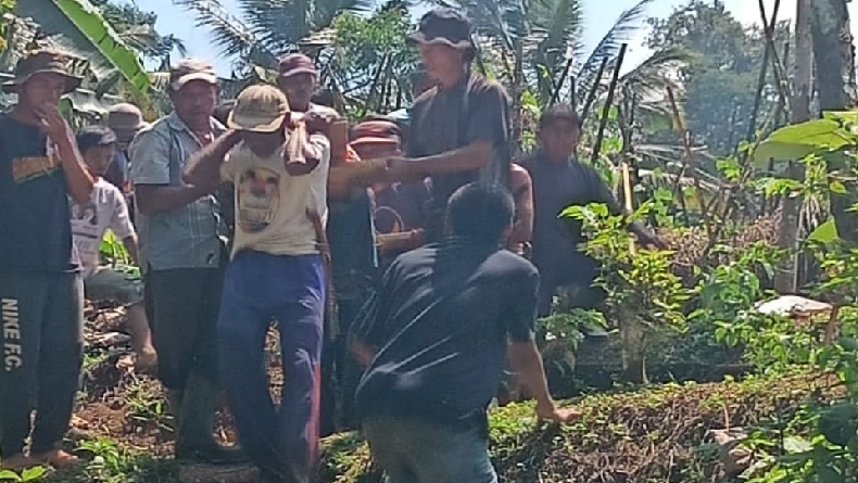Tak Bisa Berenang, Buruh Kayu Tewas Tenggelam di Sungai Cibeureum Sukabumi
